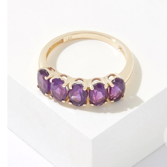 14kt gold Amethyst ring SZ 8 - Picture 1 of 3
